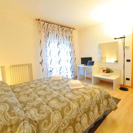 Bed And Breakfast La Sosta Ponte San Nicolo Номер фото